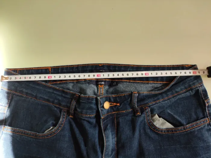 Jean pantacourt slim fit Kiabi – T42 – jamais mis Kiabi – Taille 42 - photo numéro 13
