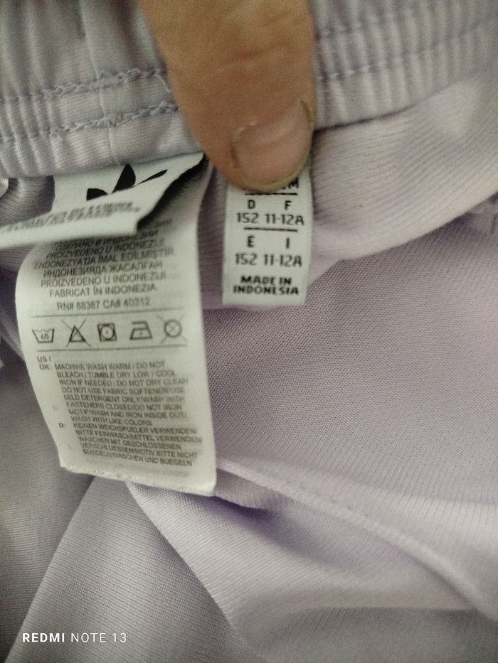 #kytie11ansfille. Jogging taille 11/12 ans - photo numéro 9