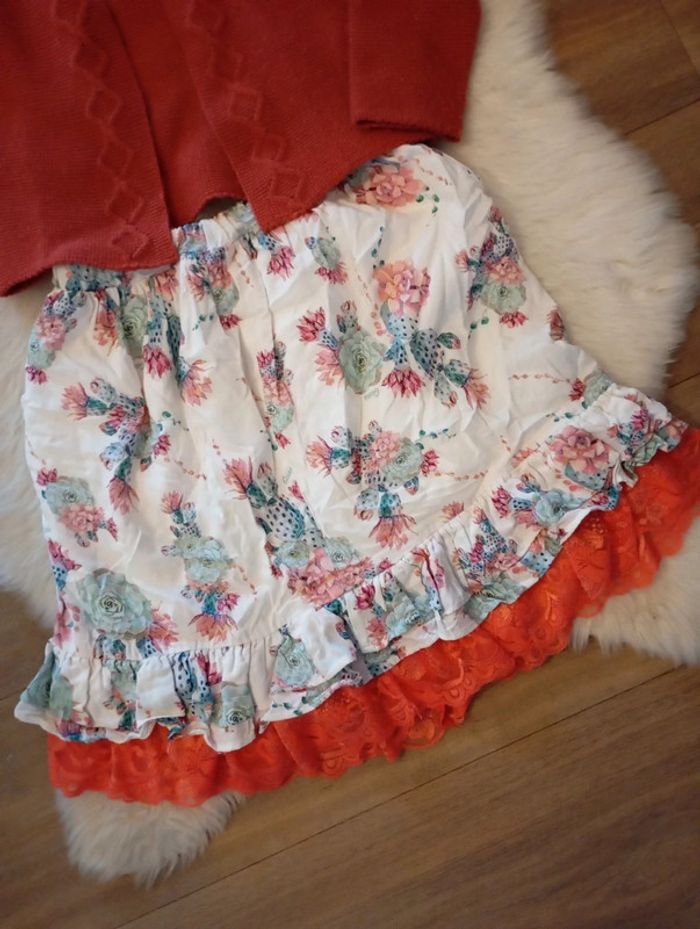 Lot fille jupe Guess (Q) + cardigan pompon Lola palacios 10 ans 👑 - photo numéro 2