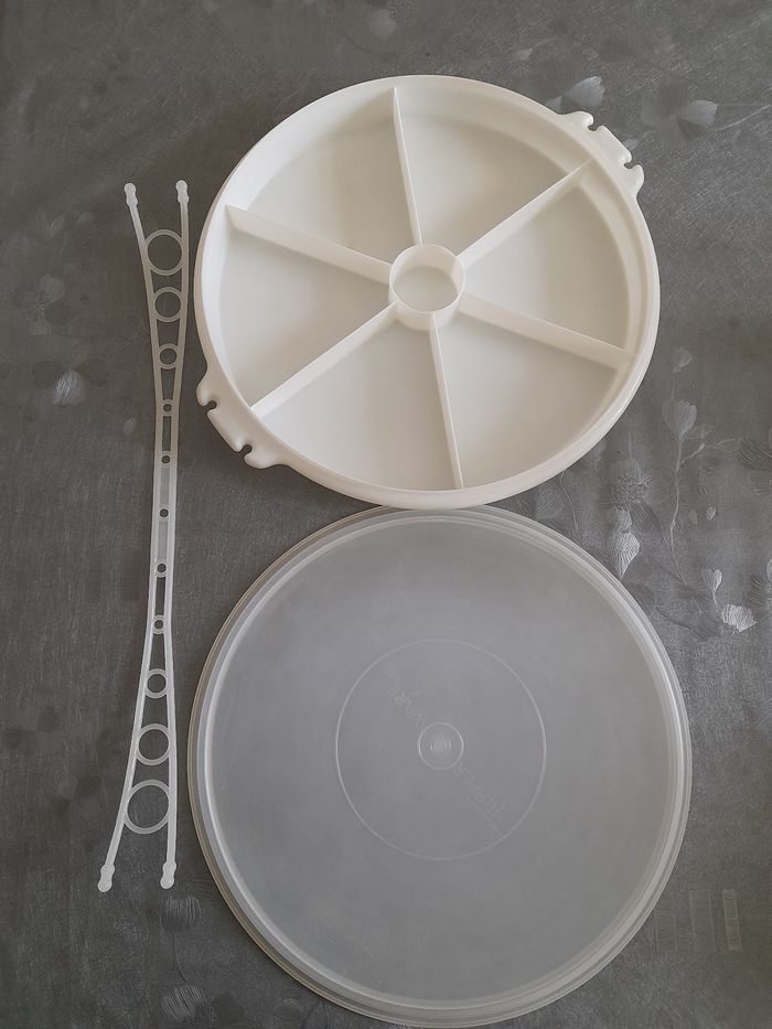 Plateau apéritifs TUPPERWARE - photo numéro 4