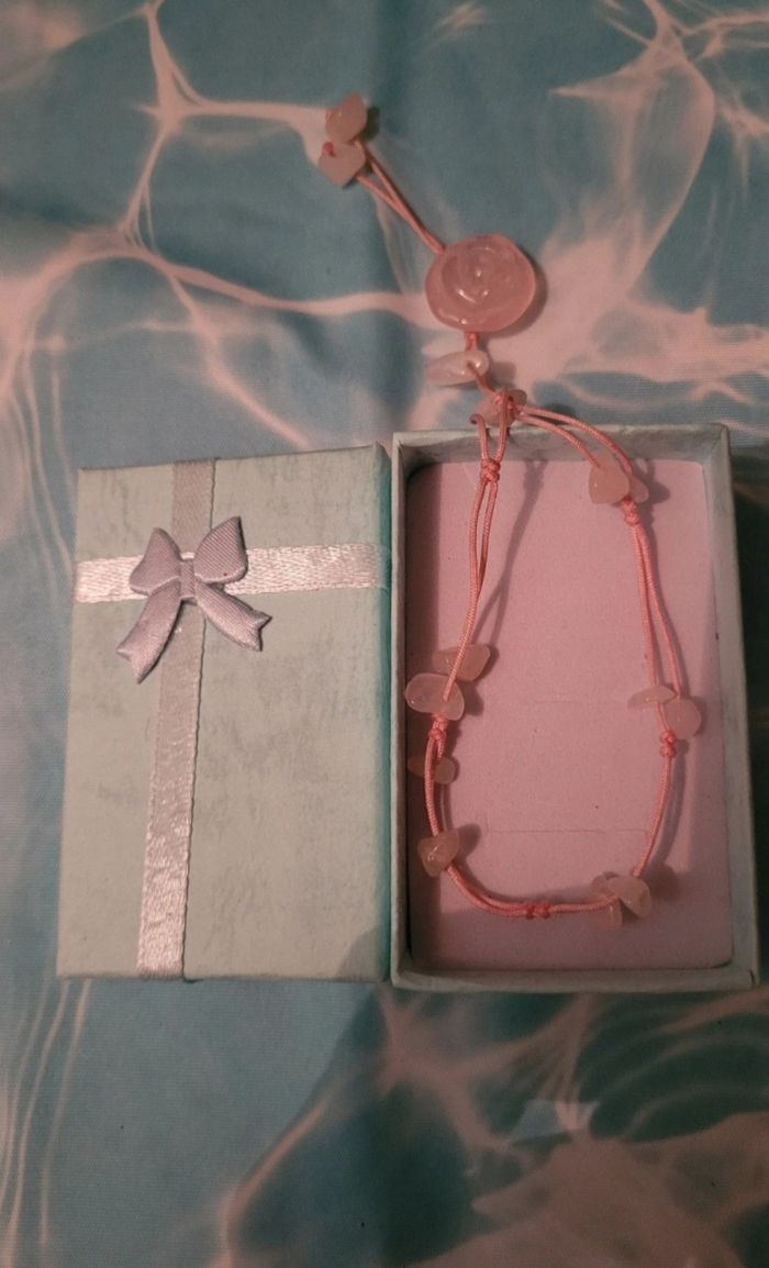 Bracelet avec pierre rose - photo numéro 2