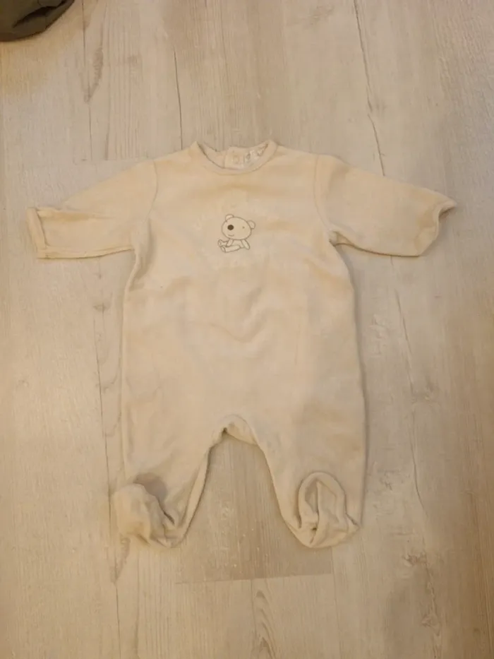 Pyjama 6 mois tbe