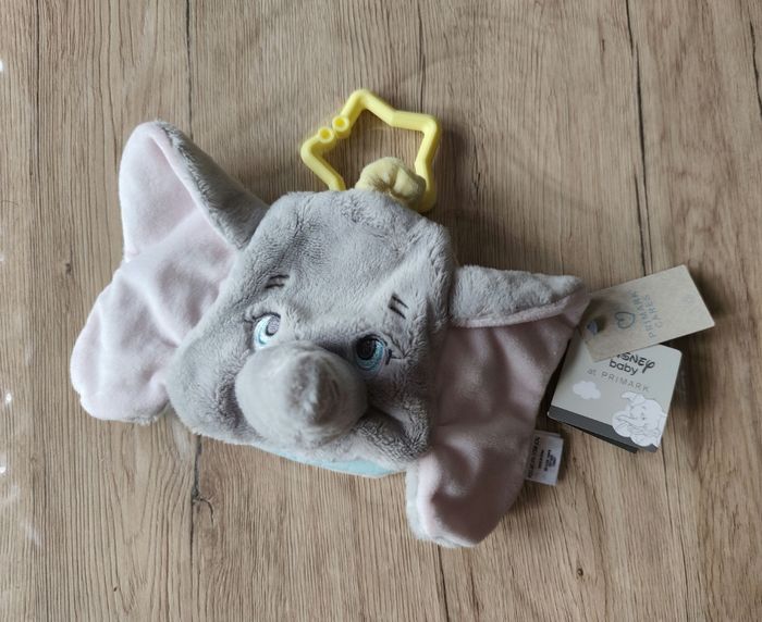 Livre d'éveil dumbo