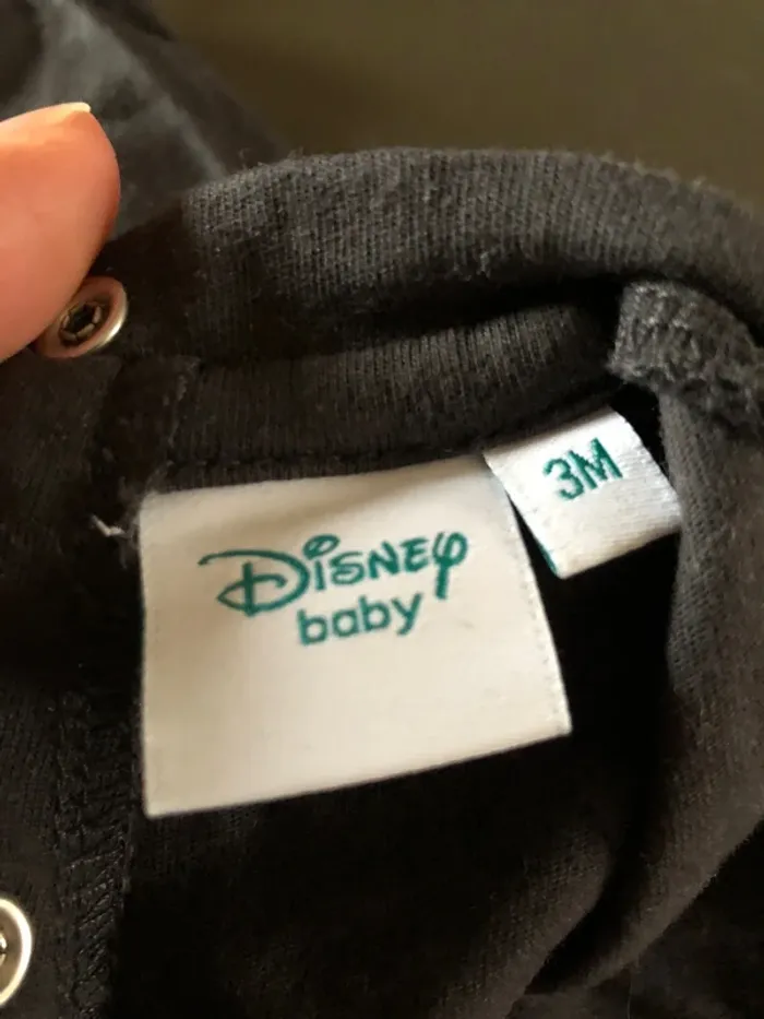 Tee shirt longues manches 3 mois disney - photo numéro 4