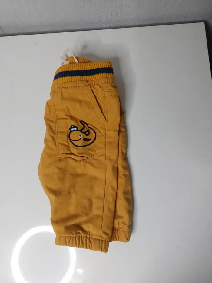Pantalon moutarde "Du pareil au même - photo numéro 3