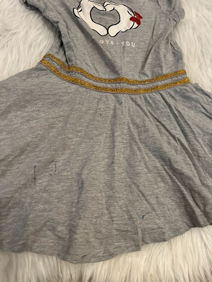 Très belle robe minnie 🥰 taille 4 ans disney - photo numéro 3
