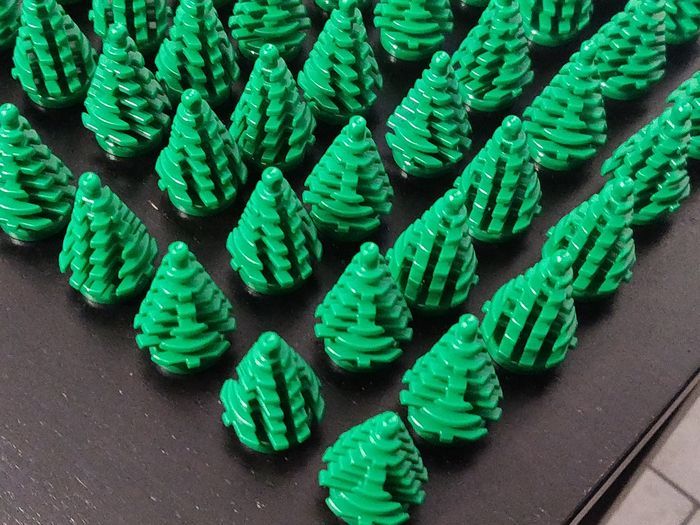 49 sapins verts Lego - parfait état - vrai Lego - photo numéro 6