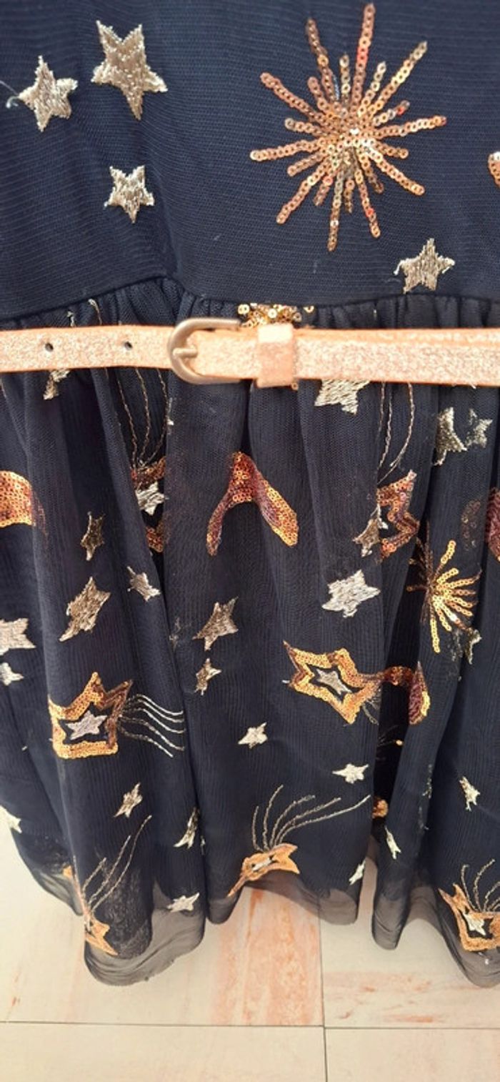 Robe festive fille 8 ans - photo numéro 4
