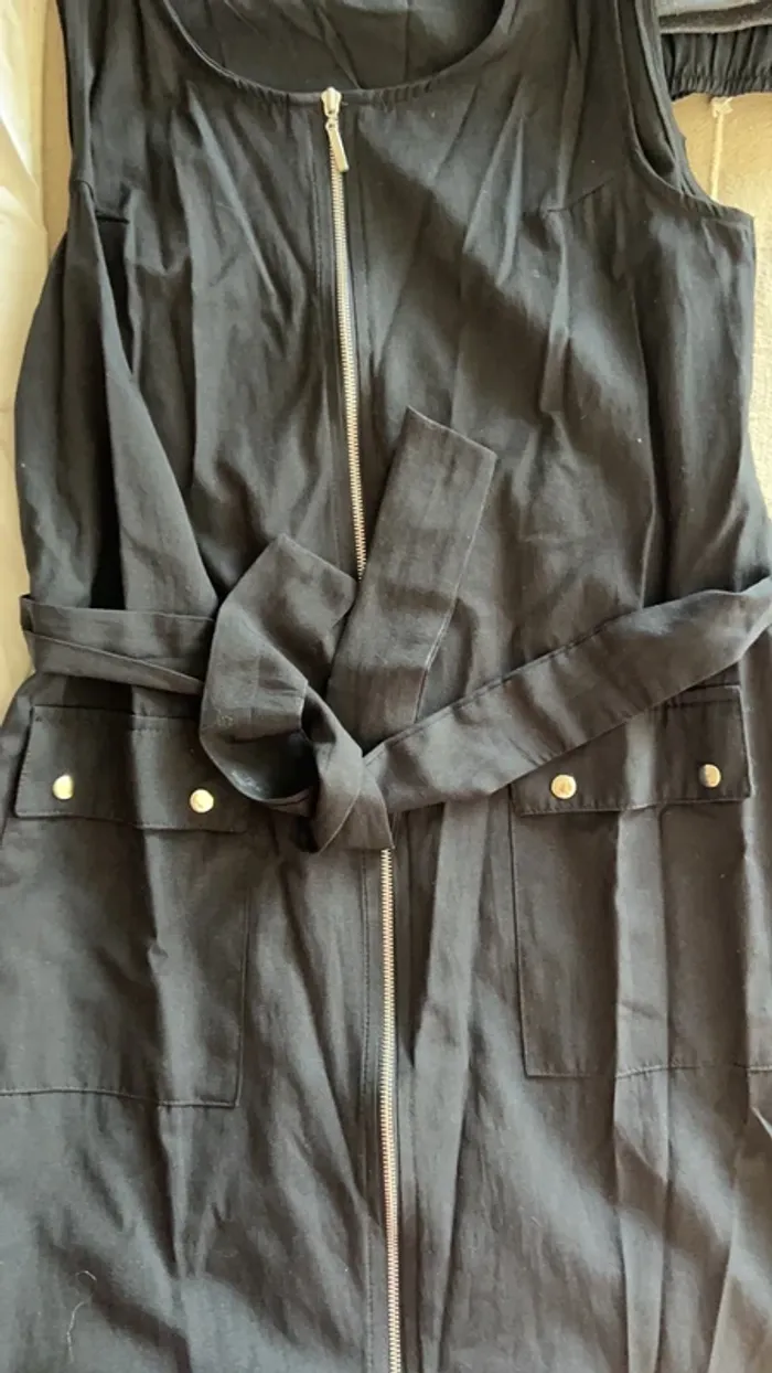 Robe zippee - photo numéro 3