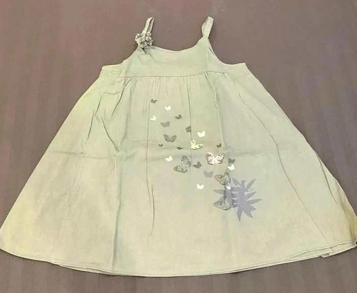 12 € Robe Vertbaudet Taille 2 ans (24 mois) Excellent état