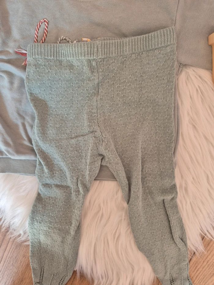 🌿 Ensem leeging tricot + pull Kiabi 18 mois - photo numéro 5