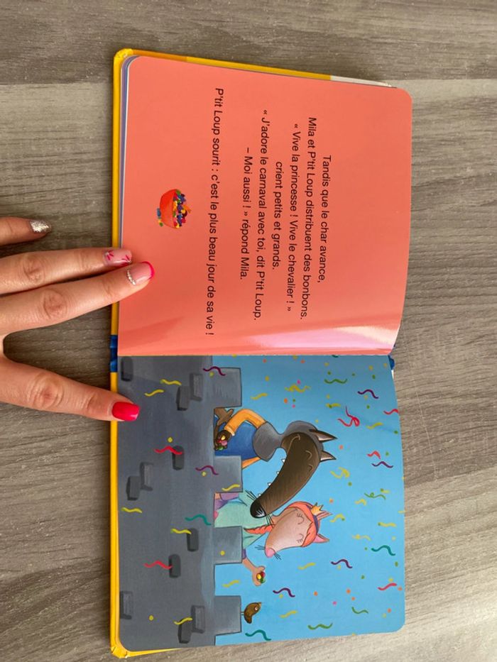 Livre p’tit loup se déguise - photo numéro 3