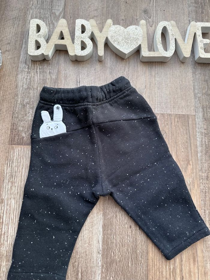 - Pantalon Kiabi - 6 mois - Très bon état - photo numéro 2
