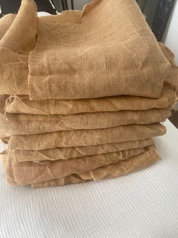 Tissus 1.30 m x 1,15m lot 7 coupons