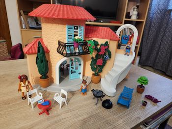 Playmobil 9420 Summer Villa + boîte & notice – Très bon état