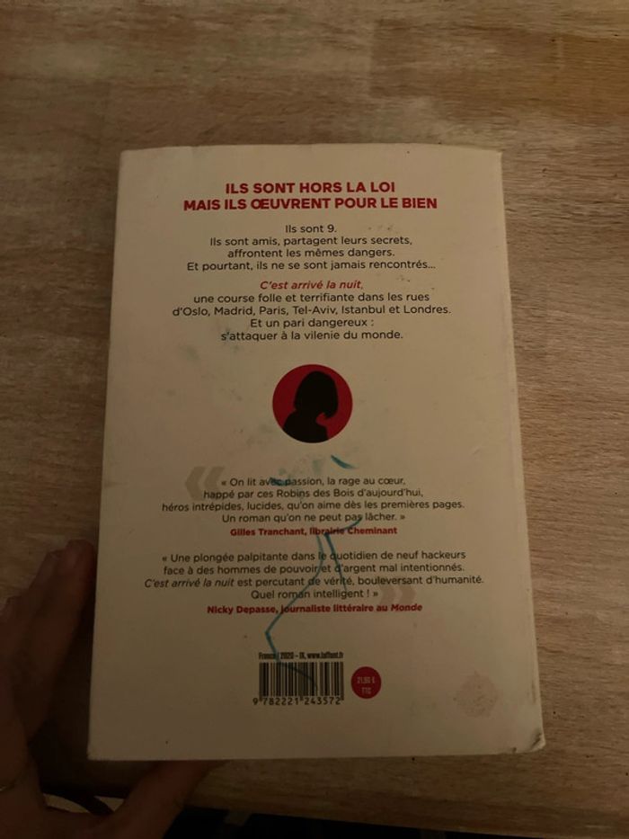 C’est arrivé la nuit - Marc Levy - photo numéro 2