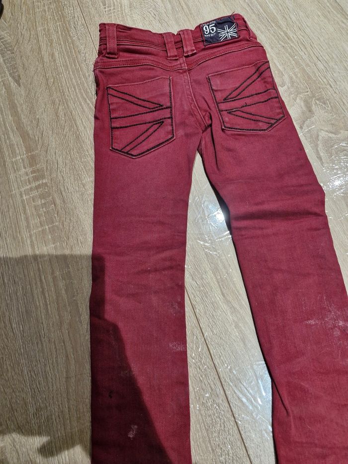 Jean rouge - photo numéro 3