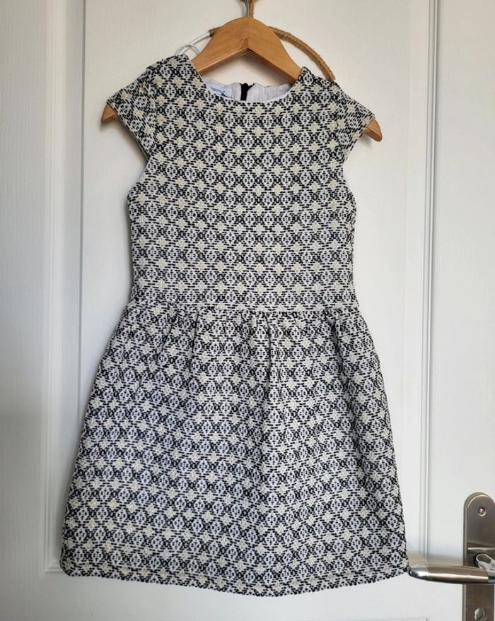 Magnifique robe 👗 Absorba 8 ans état neuf - photo numéro 3