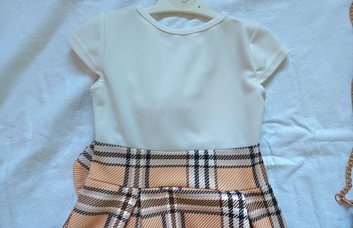 Robe et sac taille 4 ans Neuf - photo numéro 6