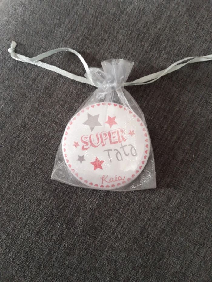 Petit miroir poche inscription Super tata