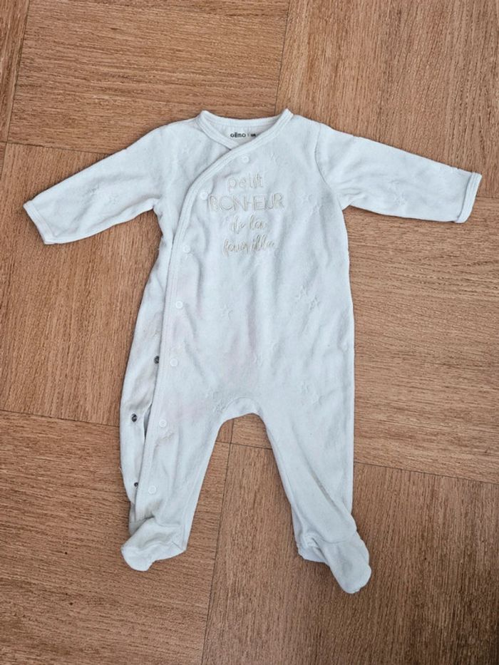 Lot de 3 pyjamas en velours 6 mois - photo numéro 2
