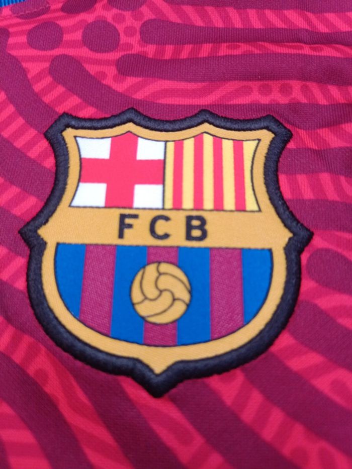 Maillot de foot FC Barcelone, Nike Authentique Officiel taille enfant 6/8 ans, Neuf - photo numéro 4