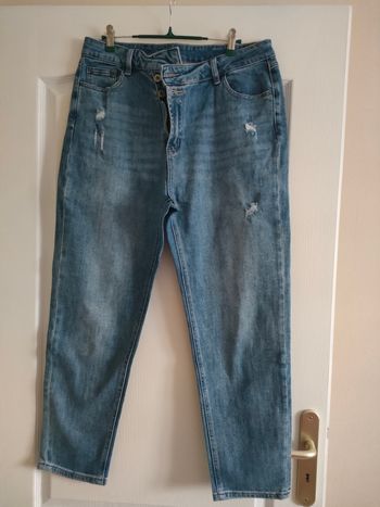 Jeans femme taille 42 en très bon état