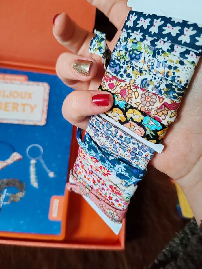 Coffret mes bijoux en liberty - auzou - photo numéro 5
