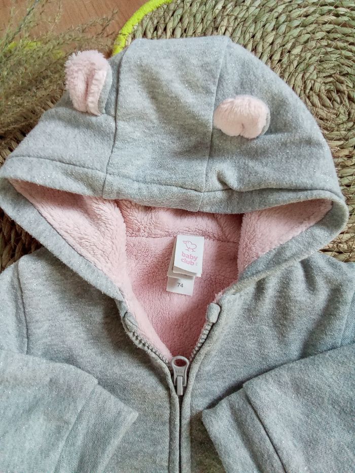Veste polaire grise à paillettes grises avec capuche Baby Club taille 12 mois - photo numéro 2