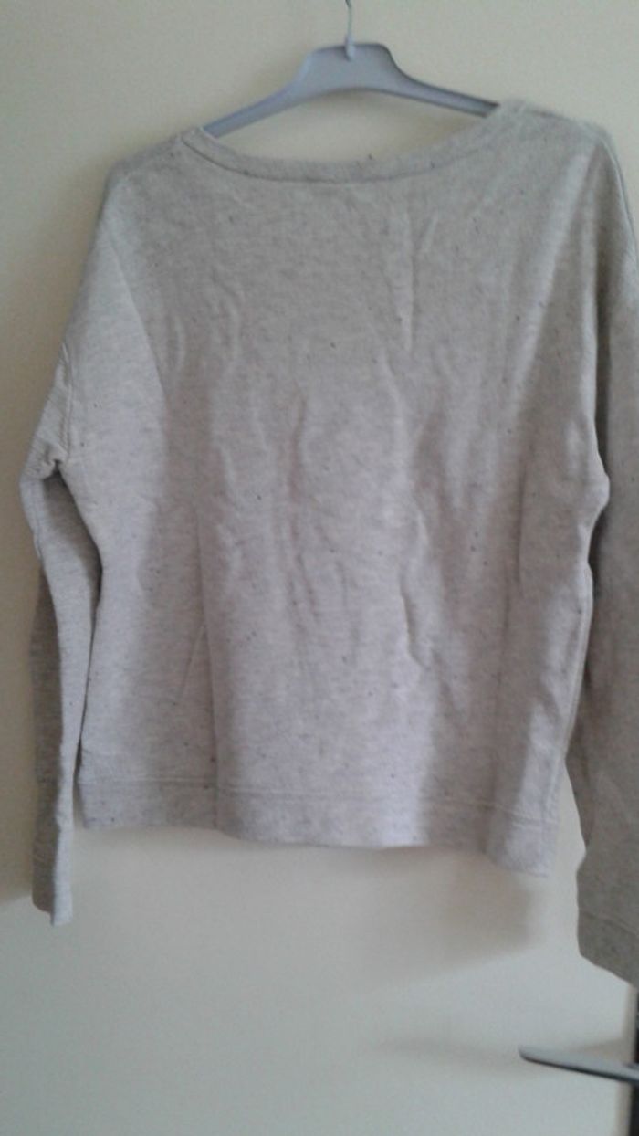 Sweat jennyfer taille S - photo numéro 2
