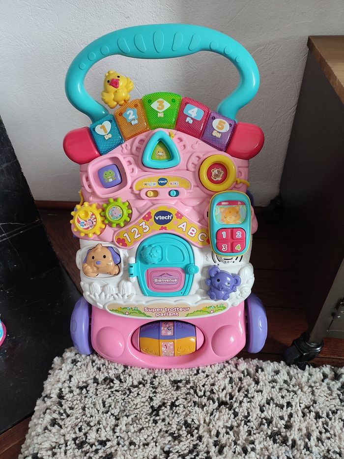 Super trotteur parlant