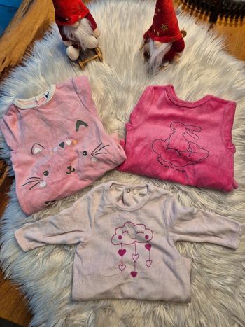 Lot 3 pyjamas