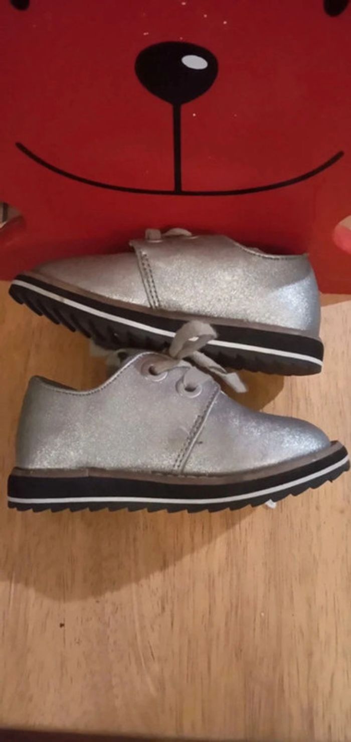 Chaussure zara baby pointure 21 - photo numéro 4