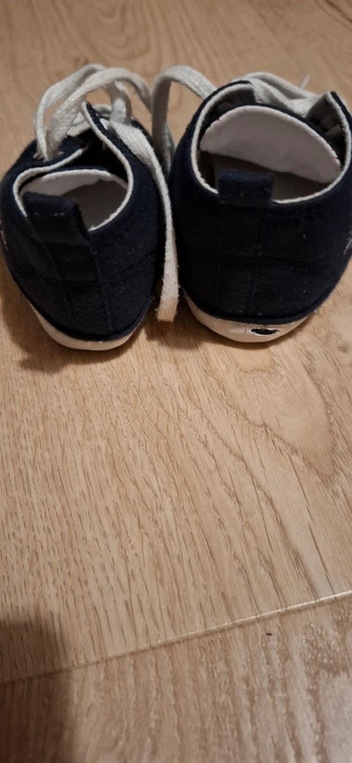 Chaussures Bébé T15 - photo numéro 3