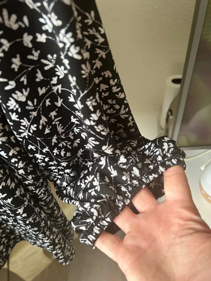 Blouse fleurie - photo numéro 3