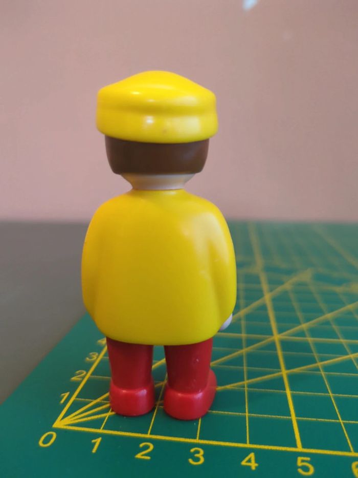 Figurine Playmobil 123 - photo numéro 2