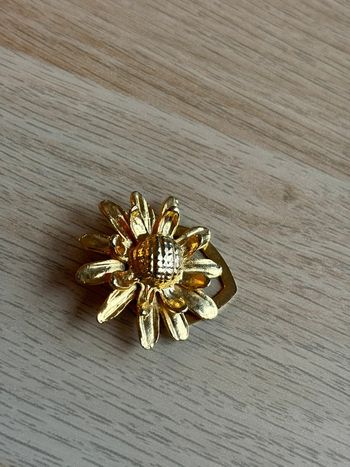 Broche fleur