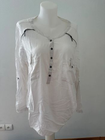 Chemise grande taille  en très bon état taille 50-52 blanche