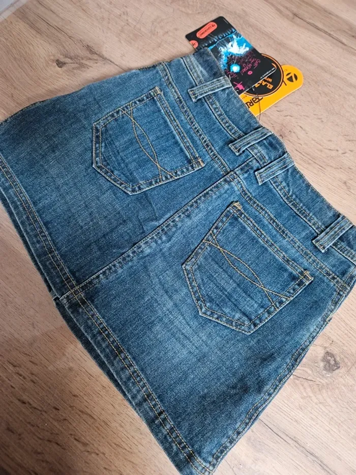 Jupe en jeans fille xxs/10 ans neuve avec étiquette - photo numéro 7