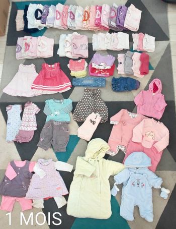 Gros lot vêtements 1 mois fille