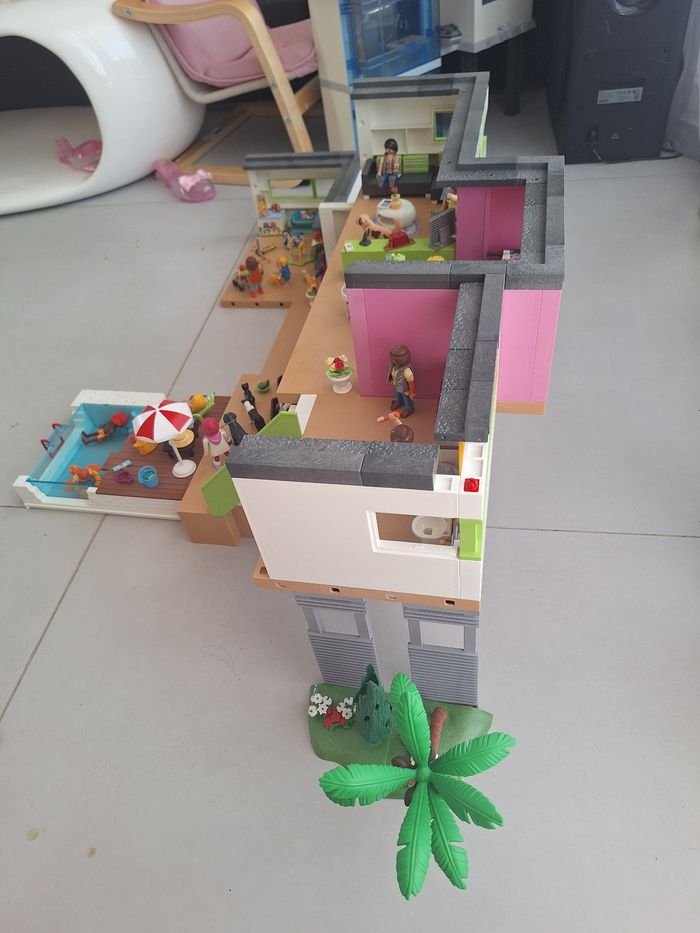 Maison moderne playmobil 5574 + piscine et extension - photo numéro 9