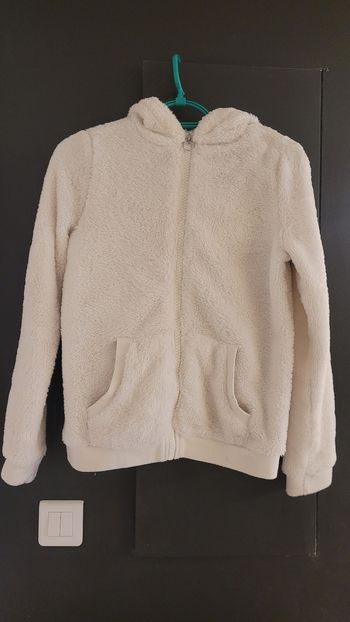 Veste zippée "moumoute" poches et capuche avec oreilles