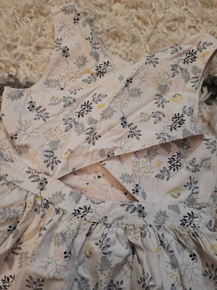 Robe réversible rose pâle 5 ans - photo numéro 4
