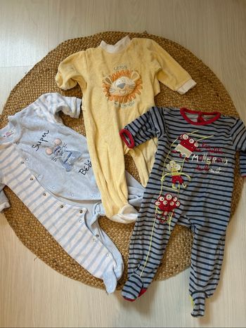 Lot pyjamas