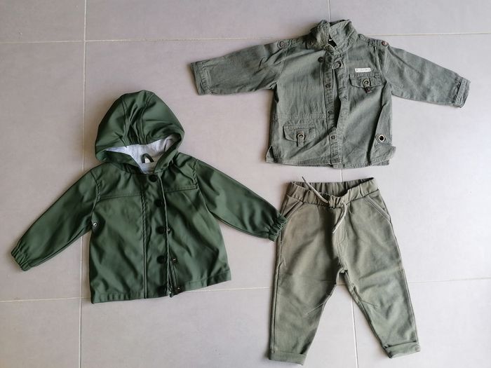 Lot 9 vêtements garçon 12 mois - photo numéro 2