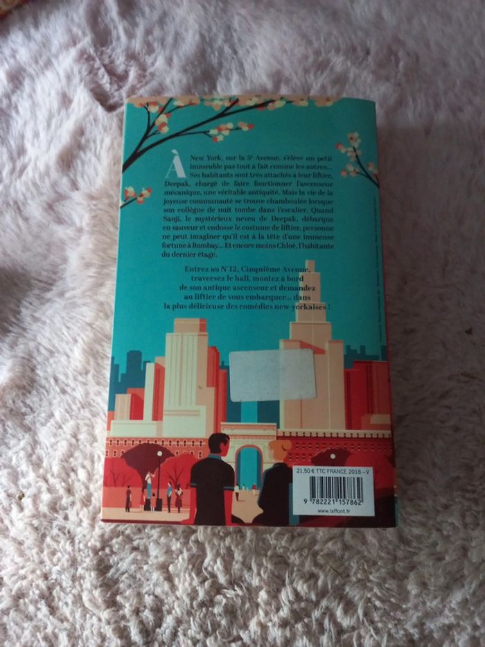 Une fille comme elle de Marc Levy - photo numéro 2