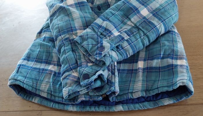 Veste garçon 8ans en très bon état - photo numéro 5