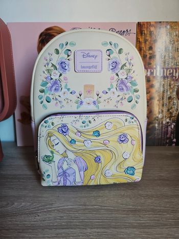 Loungefly Raiponce <3