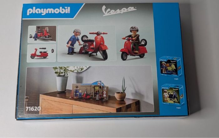 Playmobil 71620 Garage Vespa 60s - photo numéro 2