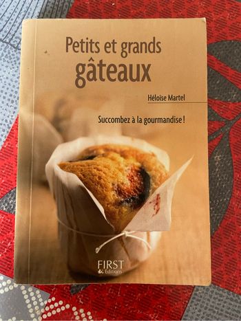 ~ First Édition ~ Petits et grands gâteaux